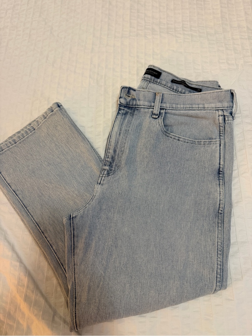 High Rise Crop Boot Light Wash Women’s Jeans -